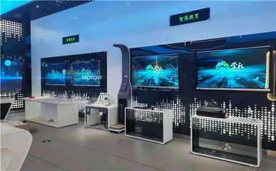 人性化服务落地开花 多媒体设计如何赋能张家口崇礼南客运枢纽站展厅